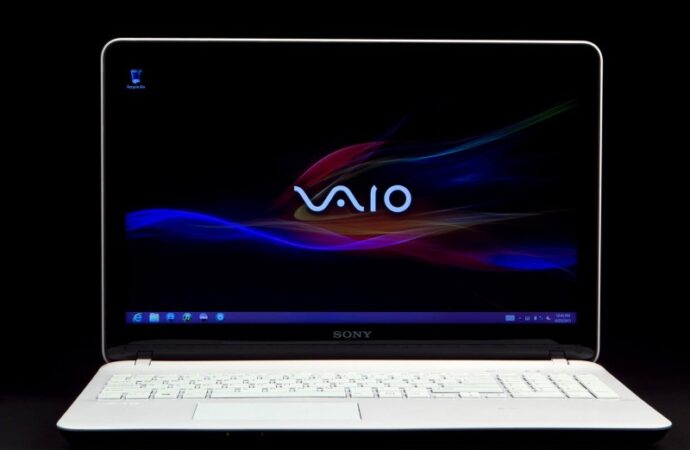 Sony përuron linjën e re të Vaio