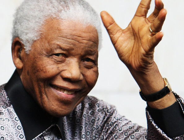 Nelson Mandela, në gjendje kritike shëndetësore