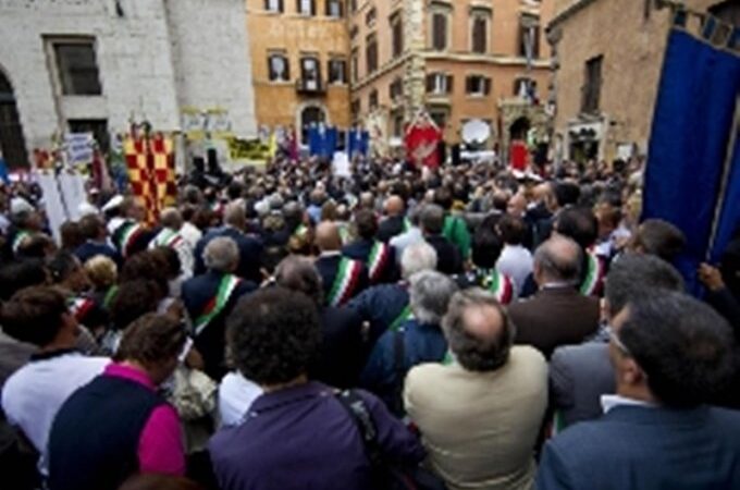 Tre sindikata italiane protestë kundër taksave dhe papunësisë