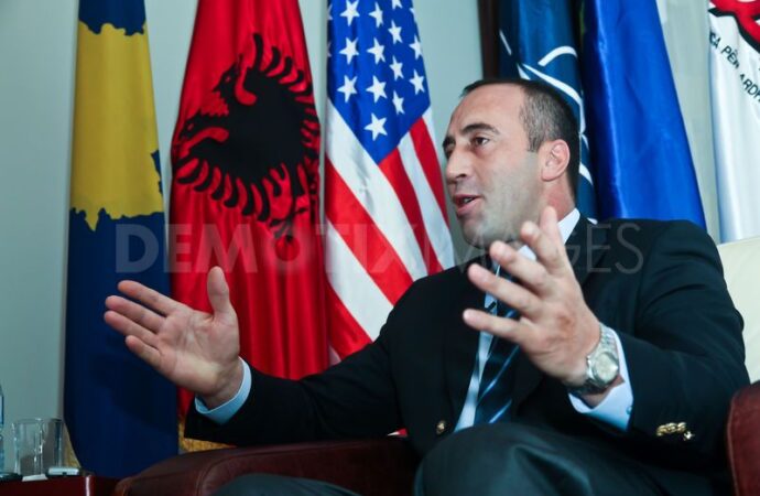 Haradinaj, padi ndaj Lubonjës