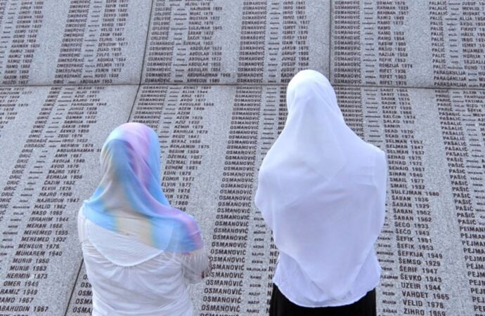 Përkujtohet masakra e Srebrenicës