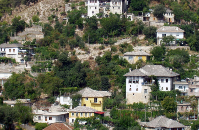 Gjirokastra rrezikon statusin e saj në UNESCO