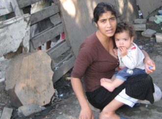 Të rinjtë romë thirrje Bashkisë