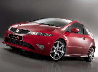 Top 10 makinat më të sigurta në botë, kryeson Honda japoneze