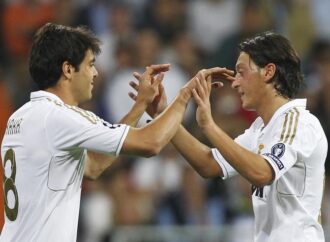 Mançester Junajtid, 55 milionë euro për Kaka e Ozil