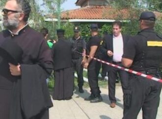 Komunitetet e Krishtera solidarizohen me ortodoksët e Përmetit