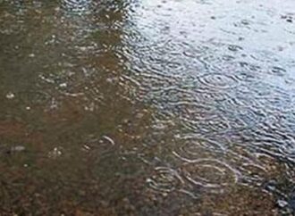 Reshje shiu në të gjithë vendin, përmbytje në Durrës