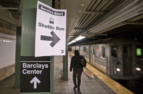 Pasioni për autobusat dhe metrot e çon 29 herë në burg