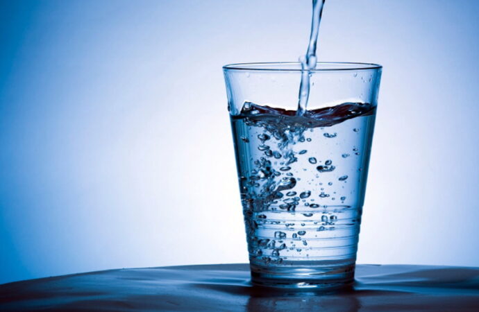 Për një memorie më të mirë…konsumoni ujë