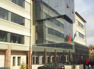 Universiteti i Korçës hap 6 degë të reja, rriten kërkesat e maturantëve për të ndjekur studimet