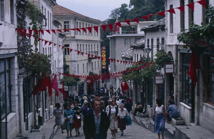 Gjirokasta feston 69-vjetorin e Çlirimit