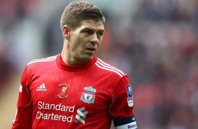 Xherrard ëndërron postin e trajnerit tek Liverpool