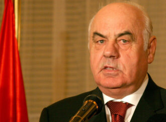 Moisiu: Bashkimi i Kosovës dhe Shqipërisë nis tani