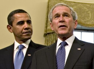 Ish-presidenti Bush mbështet Obamën për golfin