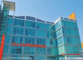 Sot defekte në fiderin C2, disa zona në Tiranë pa energji elektrike