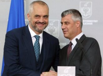 Edi Rama kryen vizitën e parë nën “petkun” e Kryeministrit