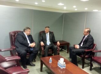 Thaçi: Greqia të njohë pasaportat e Kosovës