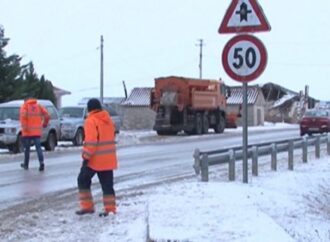 Shqipëria e izoluar nga rreshjet e borës