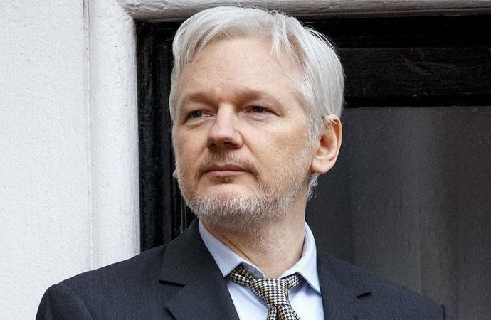 Julian Assange: Deputetët kërkojnë që krijuesi i Wikileaks të marrë azil politik në Francë